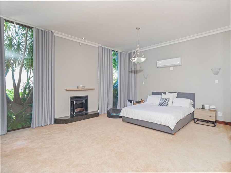 4 Bedroom Property for Sale in Kosmos Ridge North West